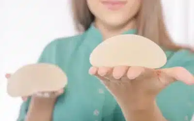 implants mammaires choisir Quelle est la durée de vie d’un implant mammaire ?