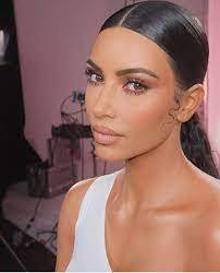 rhinoplastie kim kardashian