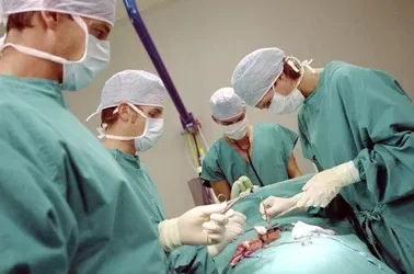 Quels sont les inconvenients de la chirurgie esthetique Quels sont les inconvénients de la chirurgie esthétique ?